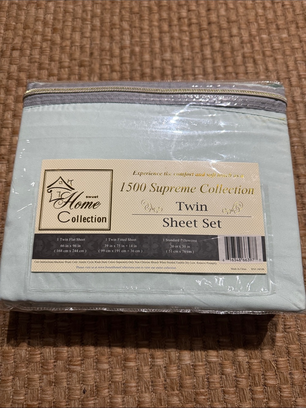 Home Collection Twin Sheet Set in Light Blue